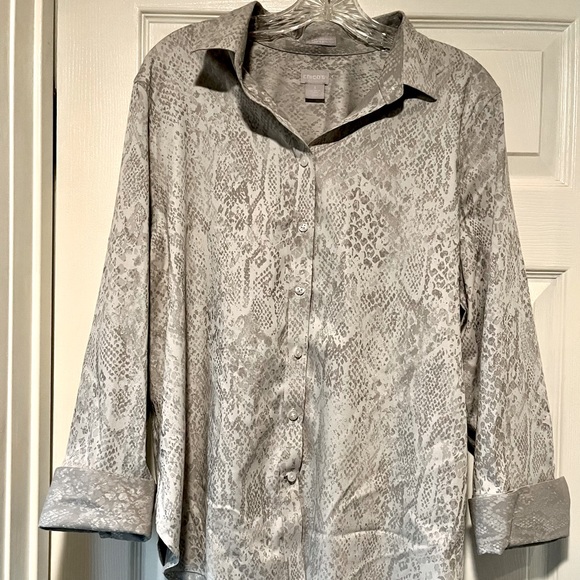 Chico’s Cotton blend No Iron shirt- Size 16 (3) gray & white snake skin pattern - Picture 1 of 2